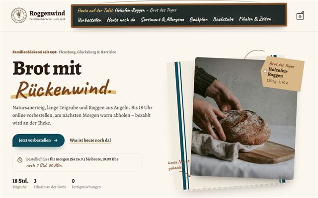 Startseite der Beispiel-Website Roggenwind Familienbäckerei mit Brotfoto und Vorbestell-Knopf